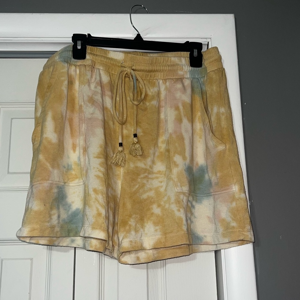 Knox rose tie dyed shorts